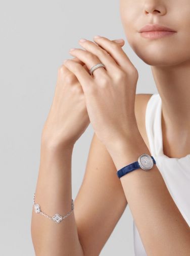 VCARPBKF00 Van Cleef & Arpels Perlee