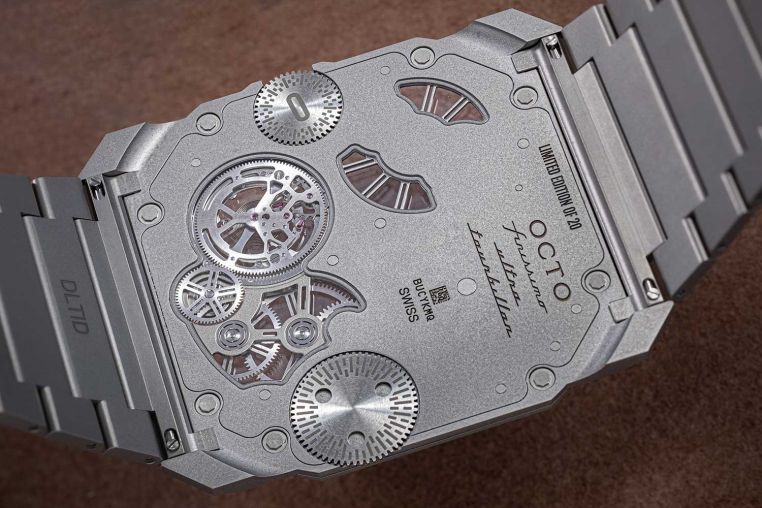 104313 Bvlgari Octo