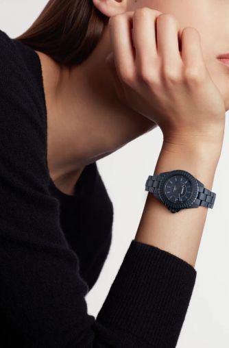 H10309 Chanel J12 Editions Exclusives