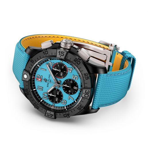 SB0146101L1X1 Breitling Avenger