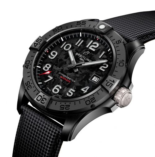 S17328101B1X1 Breitling Avenger
