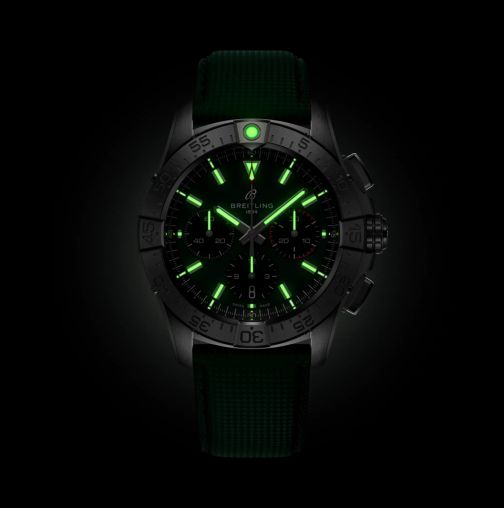 AB0146101L1X1 Breitling Avenger