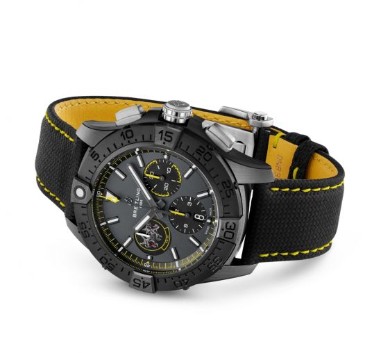 SB01472A1B1X1 Breitling Avenger
