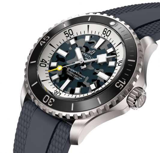 E10379351B1S1 Breitling Superocean
