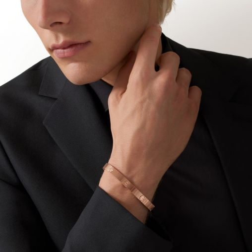B6088117 Cartier Love