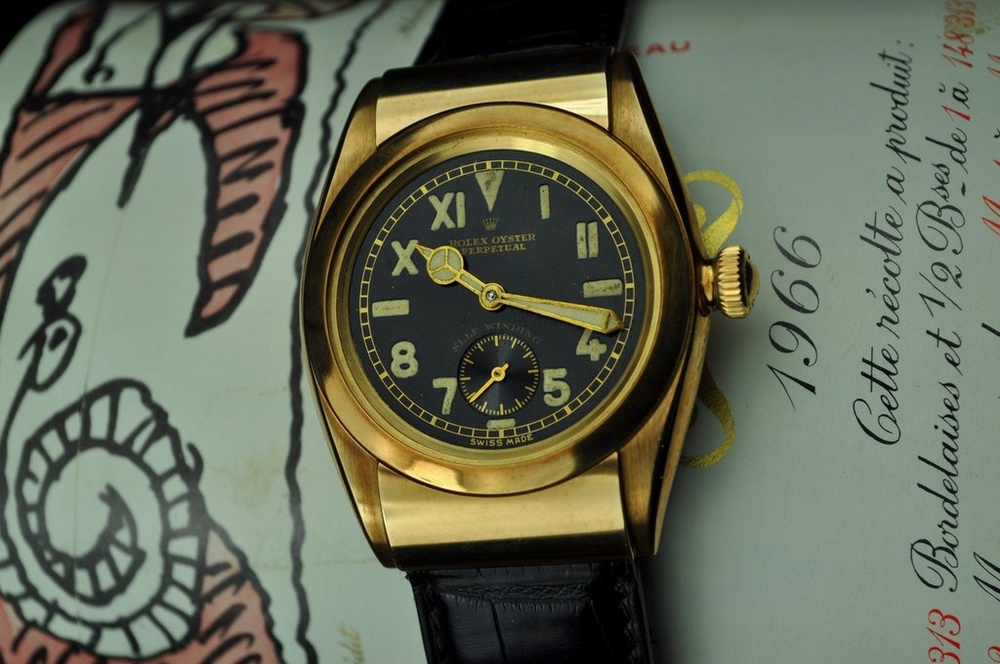 Rolex Oyster у корпусі «з каптуром»